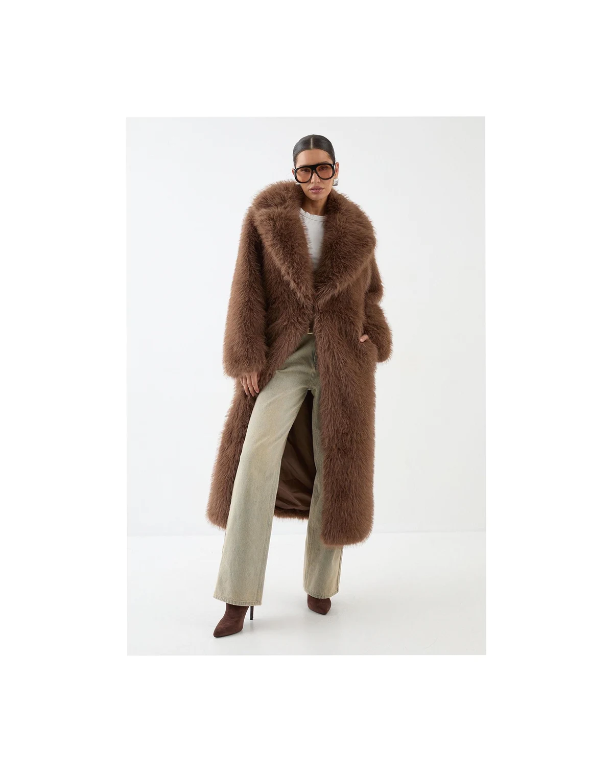 Women's Long Faux Fur Wide Collar Coat