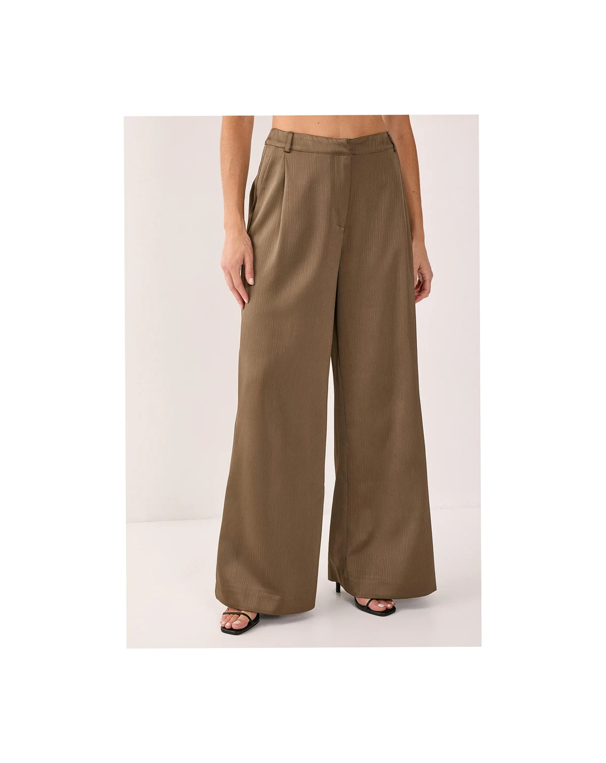 Women's Satin Pleated Tailored Pants