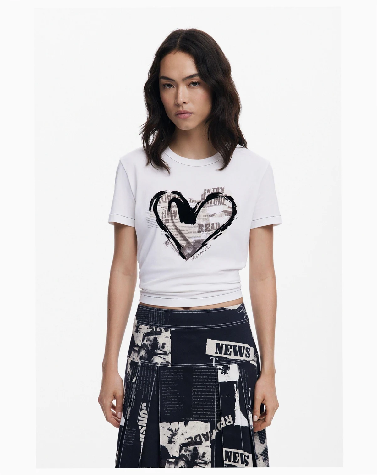 Women's Newspaper heart T-shirt