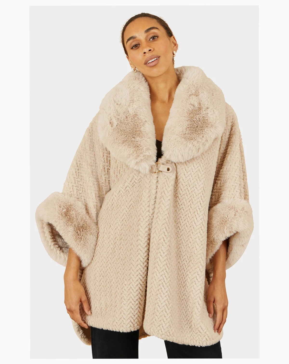 Women's Textured Faux Fur Lined Cape