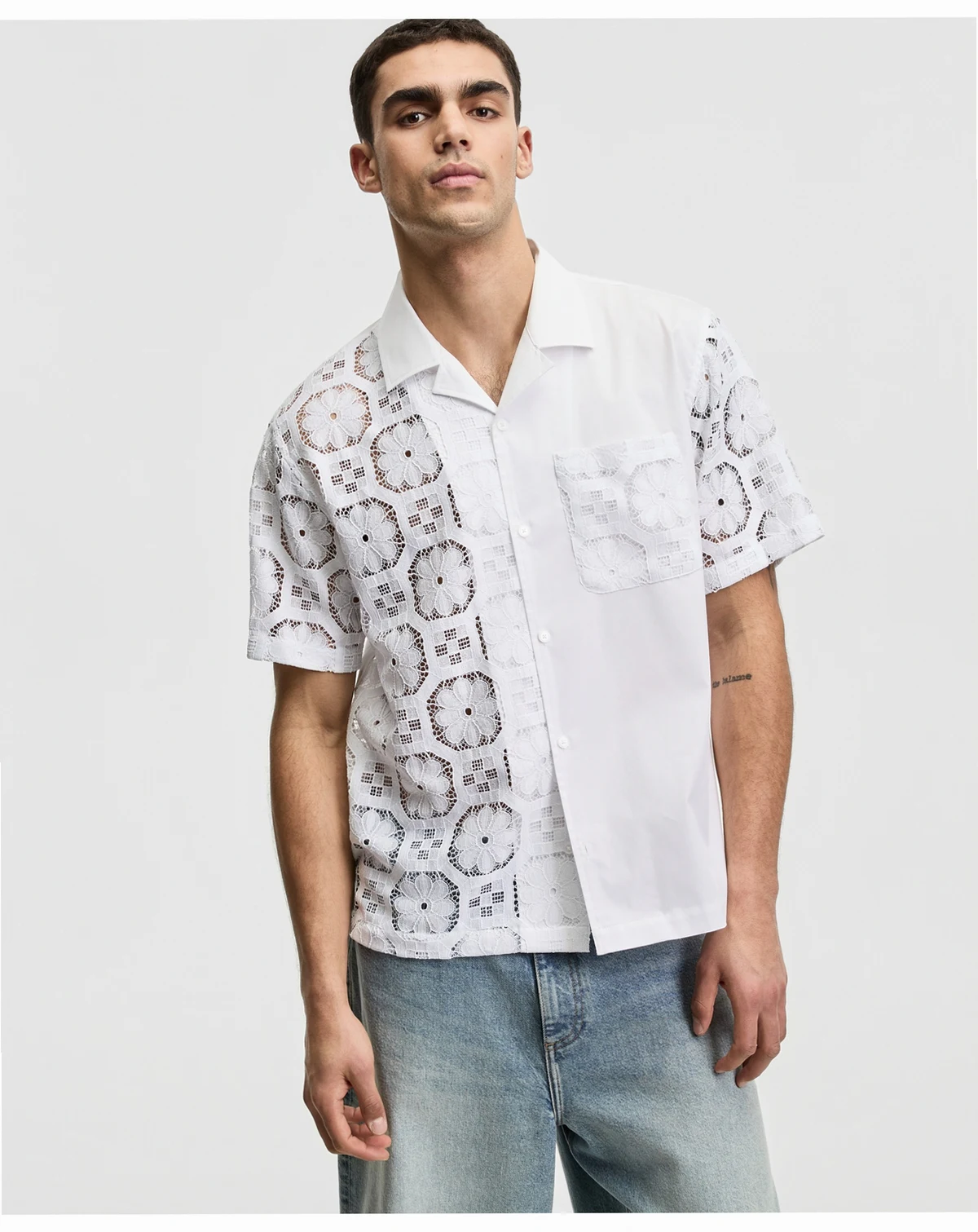 Men's Relaxed-Fit Spliced Lace Short-Sleeve Shirt, Macy's Exclusive