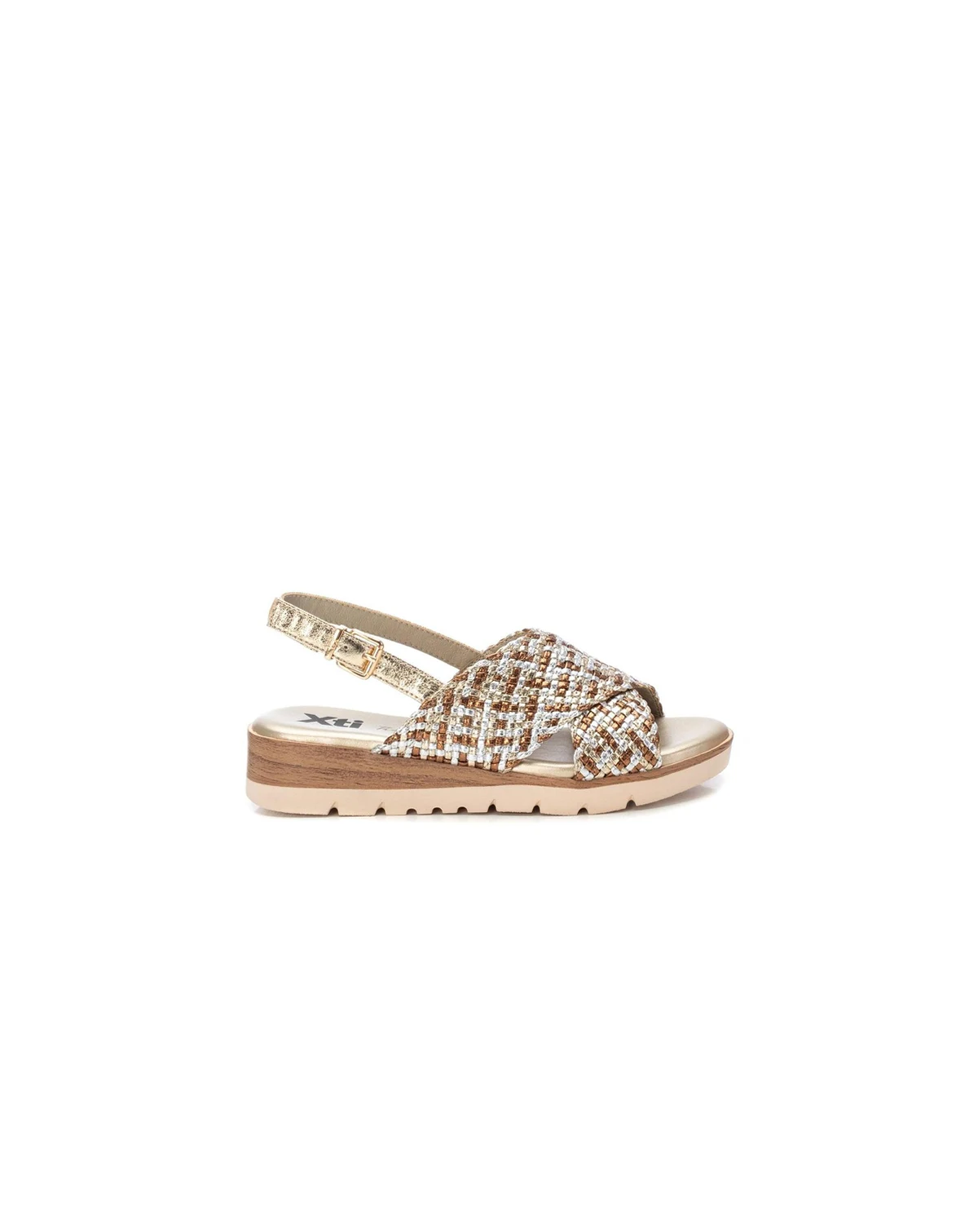 Women's Criss Cross Flat Sandals By XTI