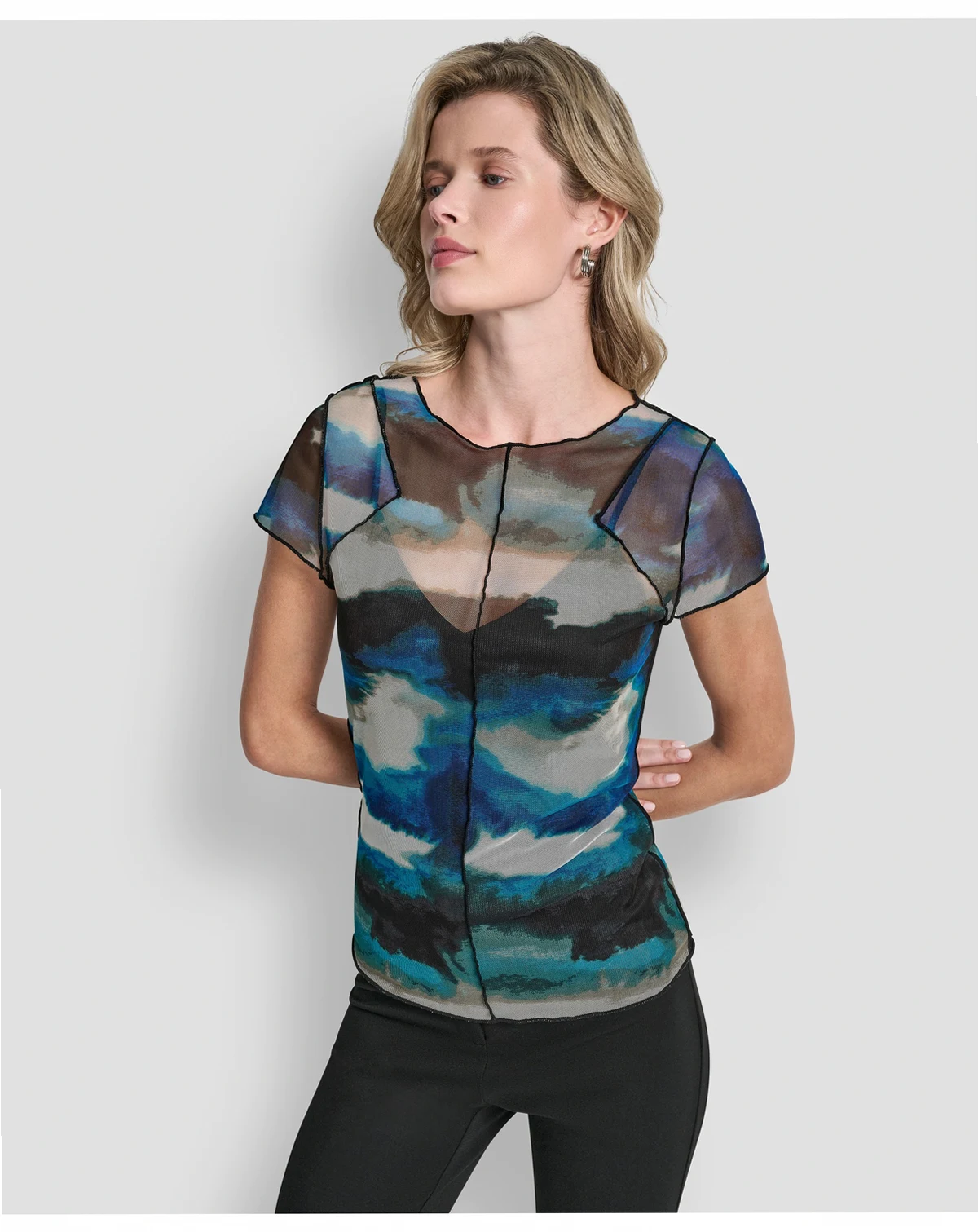 Women's Printed Mesh Xposd Seam Short Sleeve Top