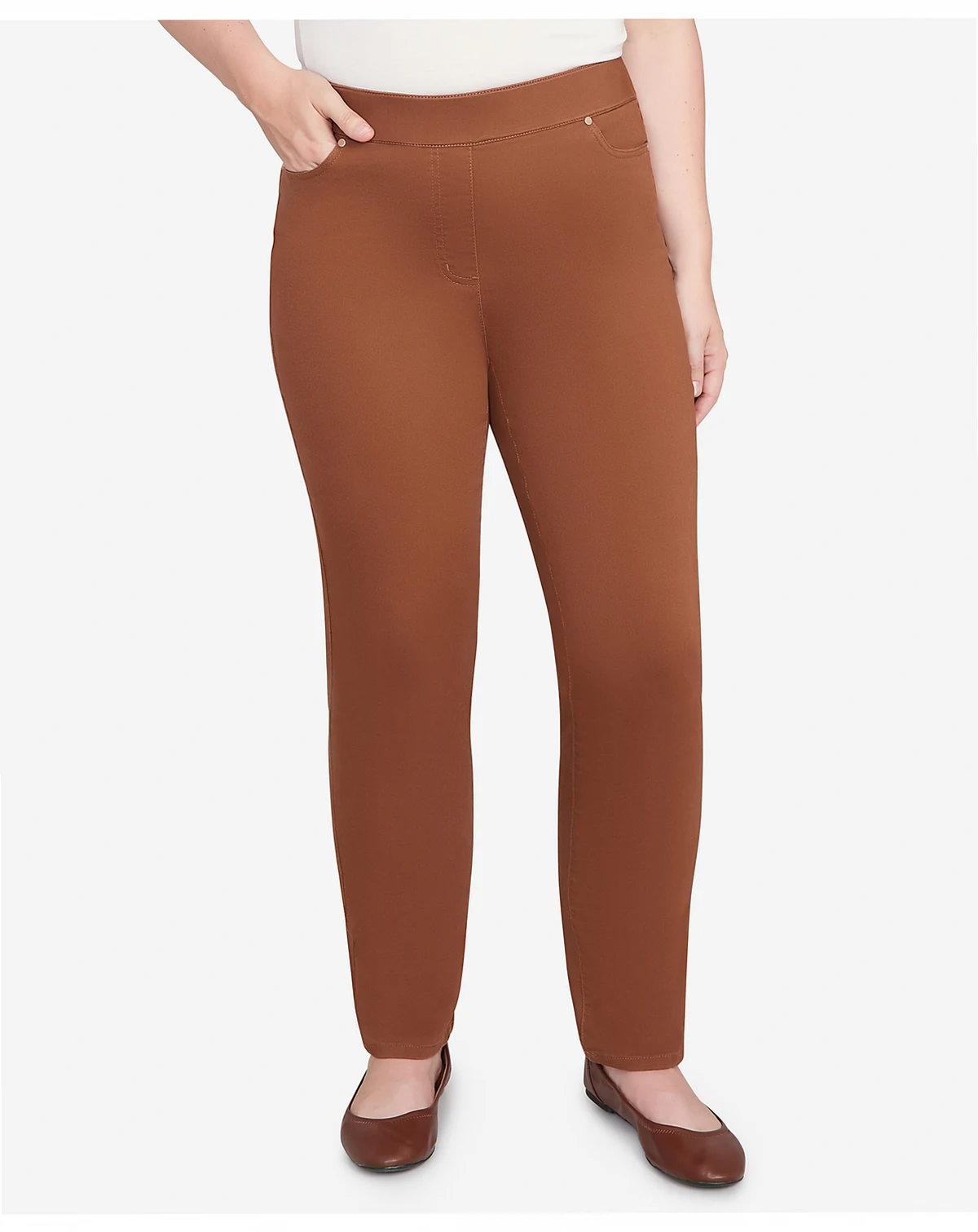 Women's Mount Laurel Allure Front Pocket Medium Length Pants