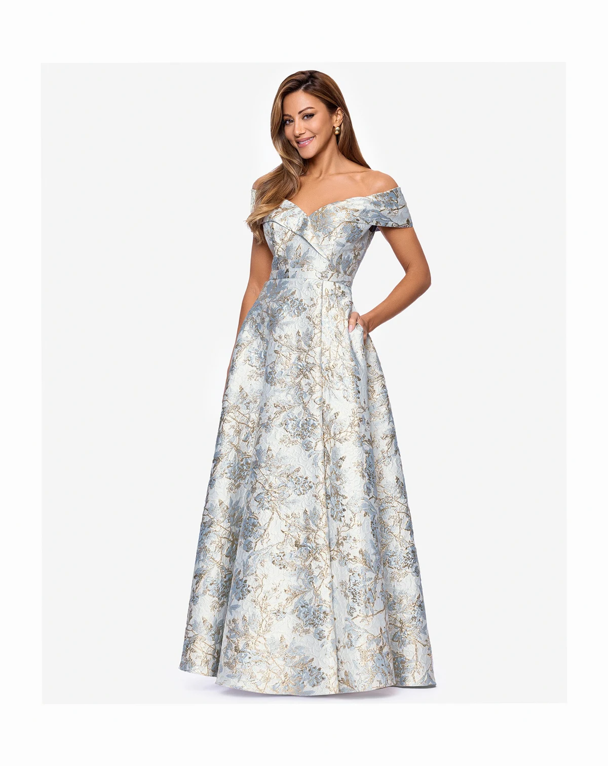 Women's Sweetheart-Neck Metallic-Jacquard Ball Gown