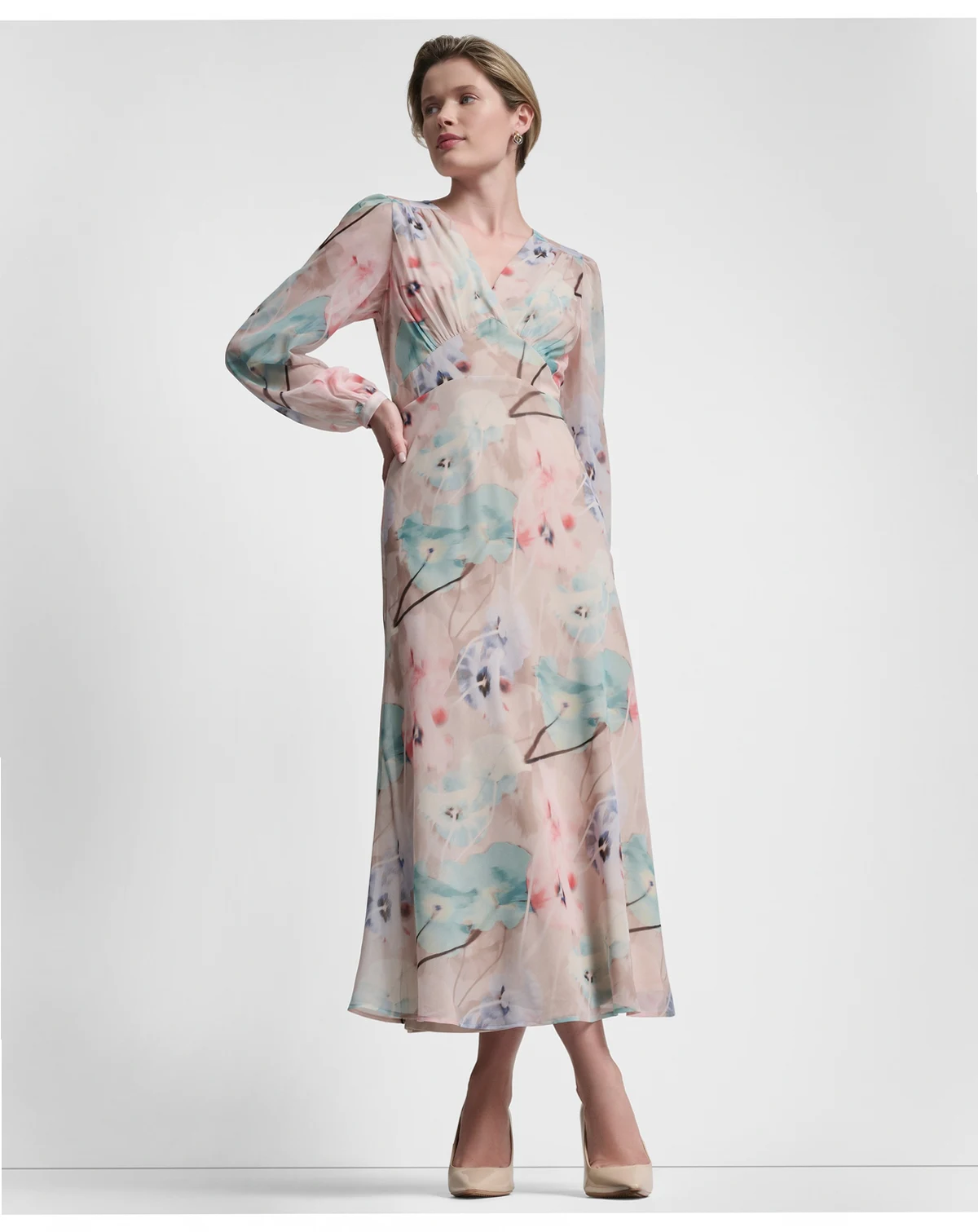 Women's V-Neck Fit and Flare Long Dress