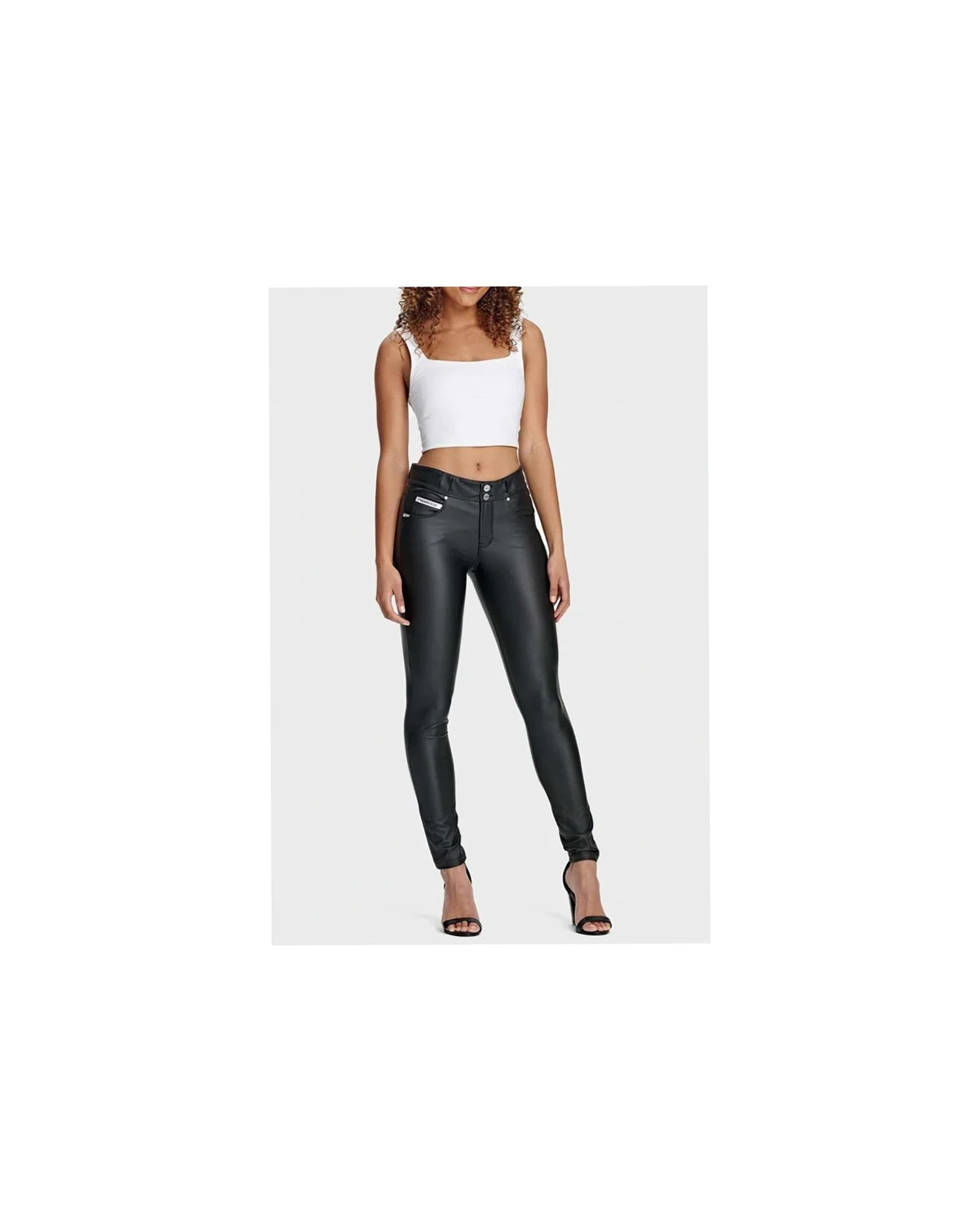 Women's Faux Leather Shaping Skinny Pants