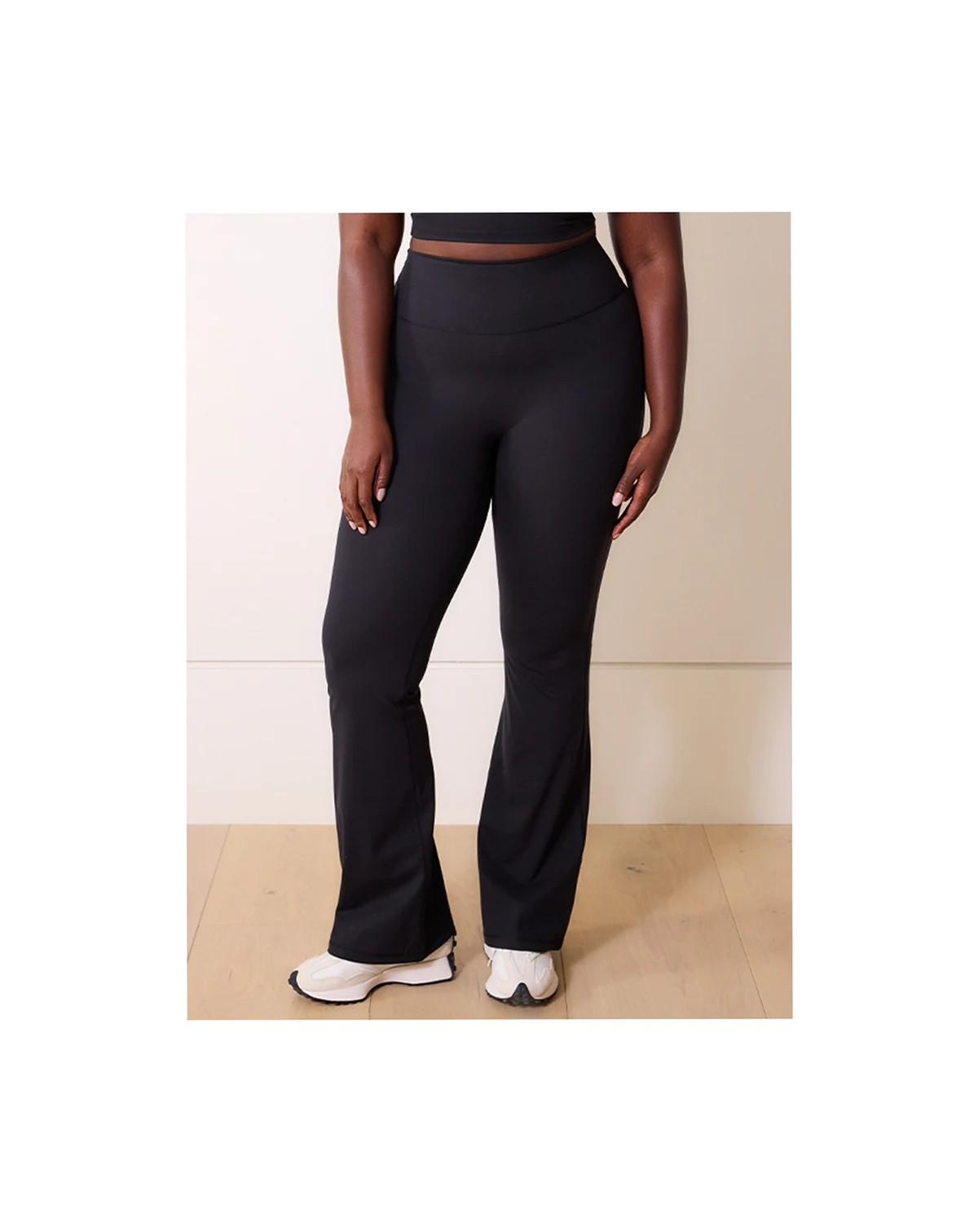 Women's Revitalise Flare Leggings