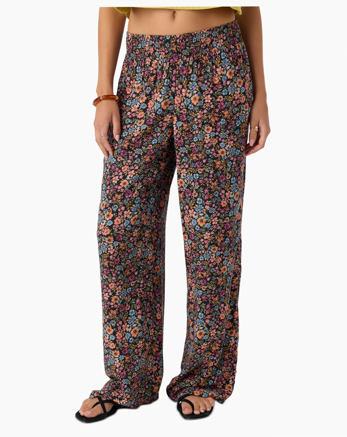 Juniors' Jonie Floral Ditsy-Print Pants