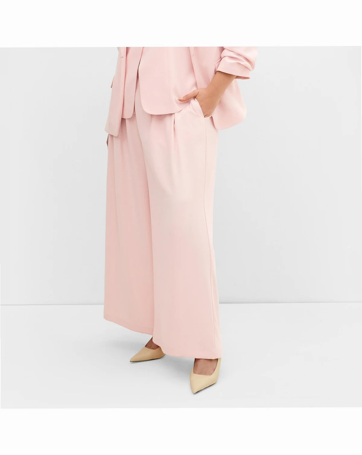 Women's Abbie Fully Lined Wide Leg Pant