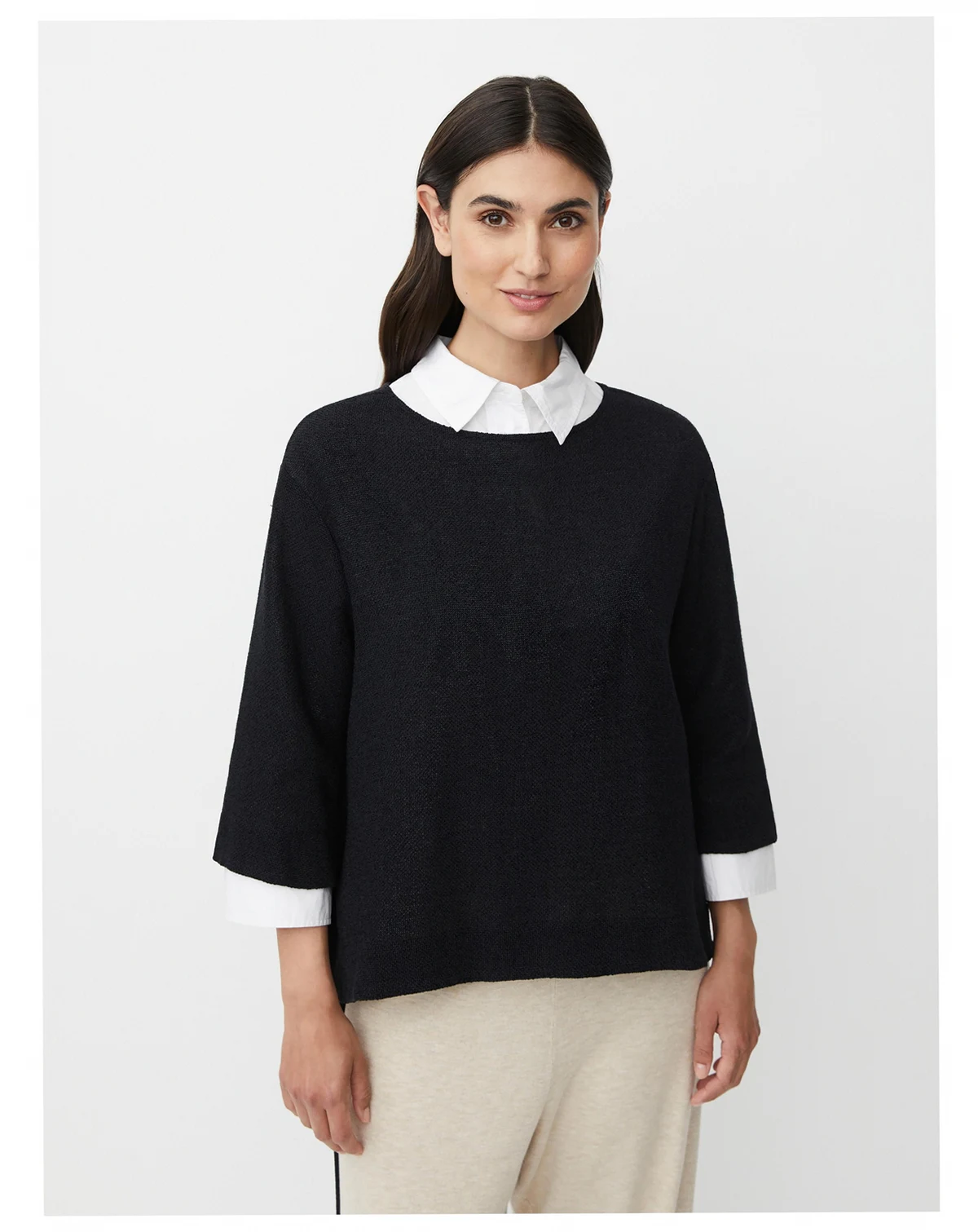 Women's MaDarmi 3/4 Sleeve Round Neck Top