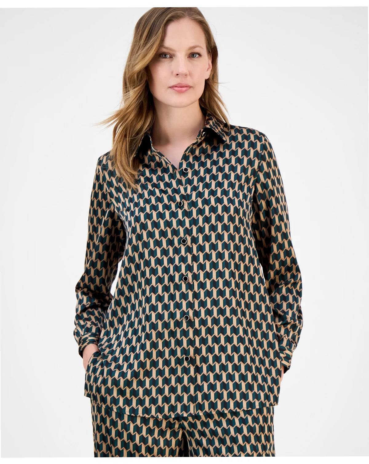 Women's Printed Collared Button-Down Blouse