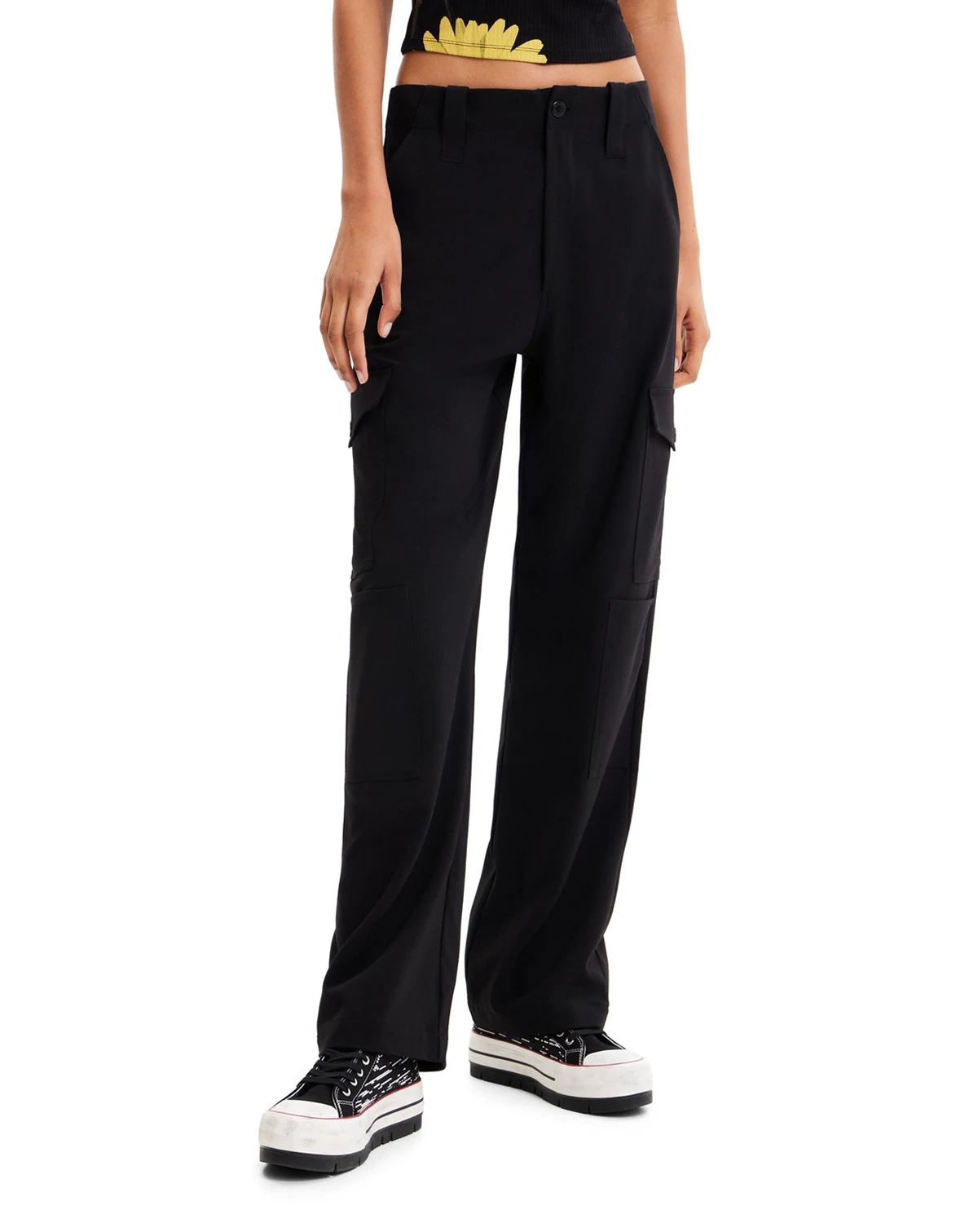 Women's Flowy cargo trousers