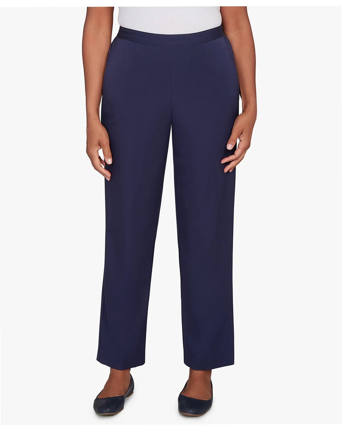 Petite Saratoga Springs Side Seam Pocket Average Length Twill Pants