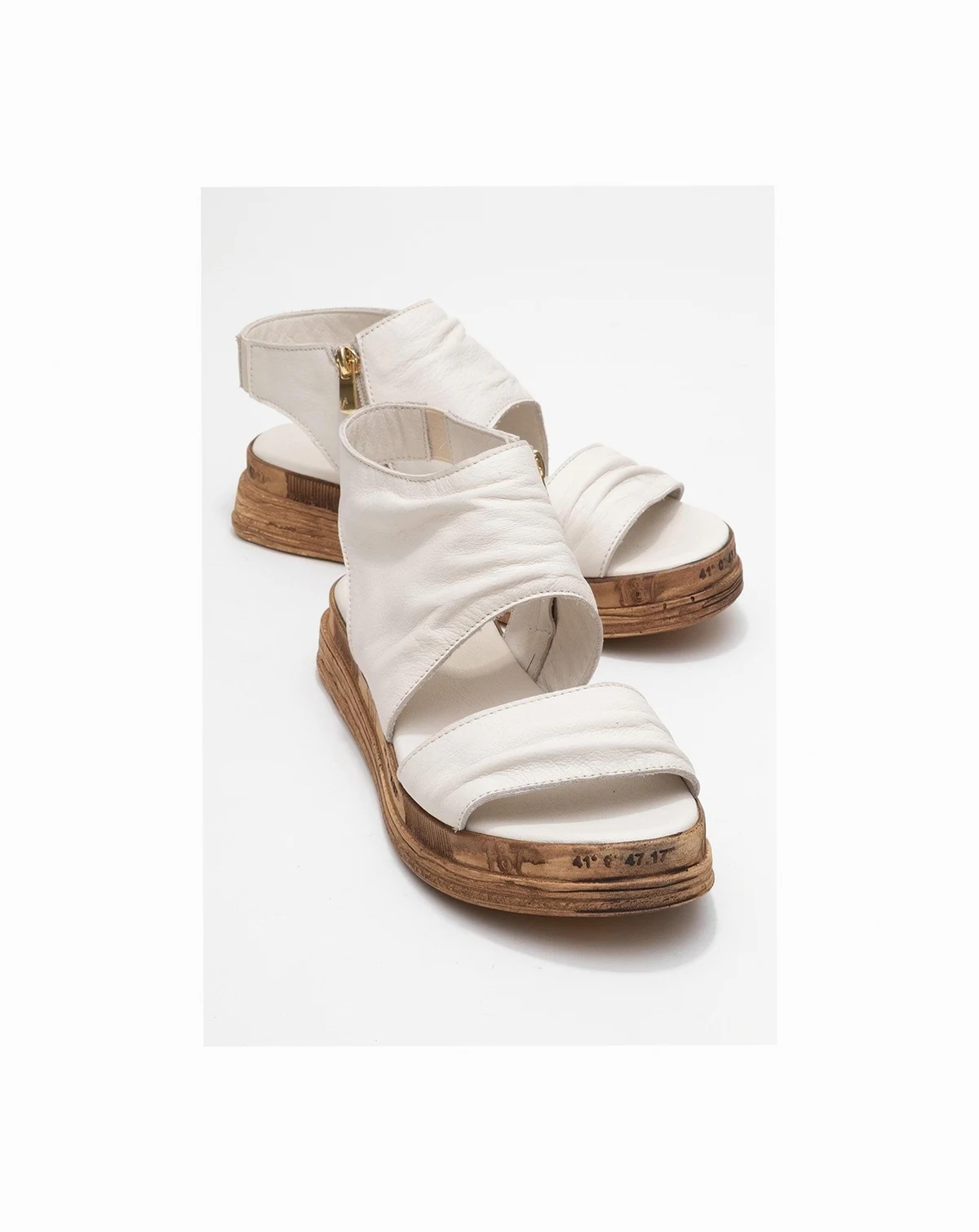 Lunas Leather Side-Zip Sandal (Women)