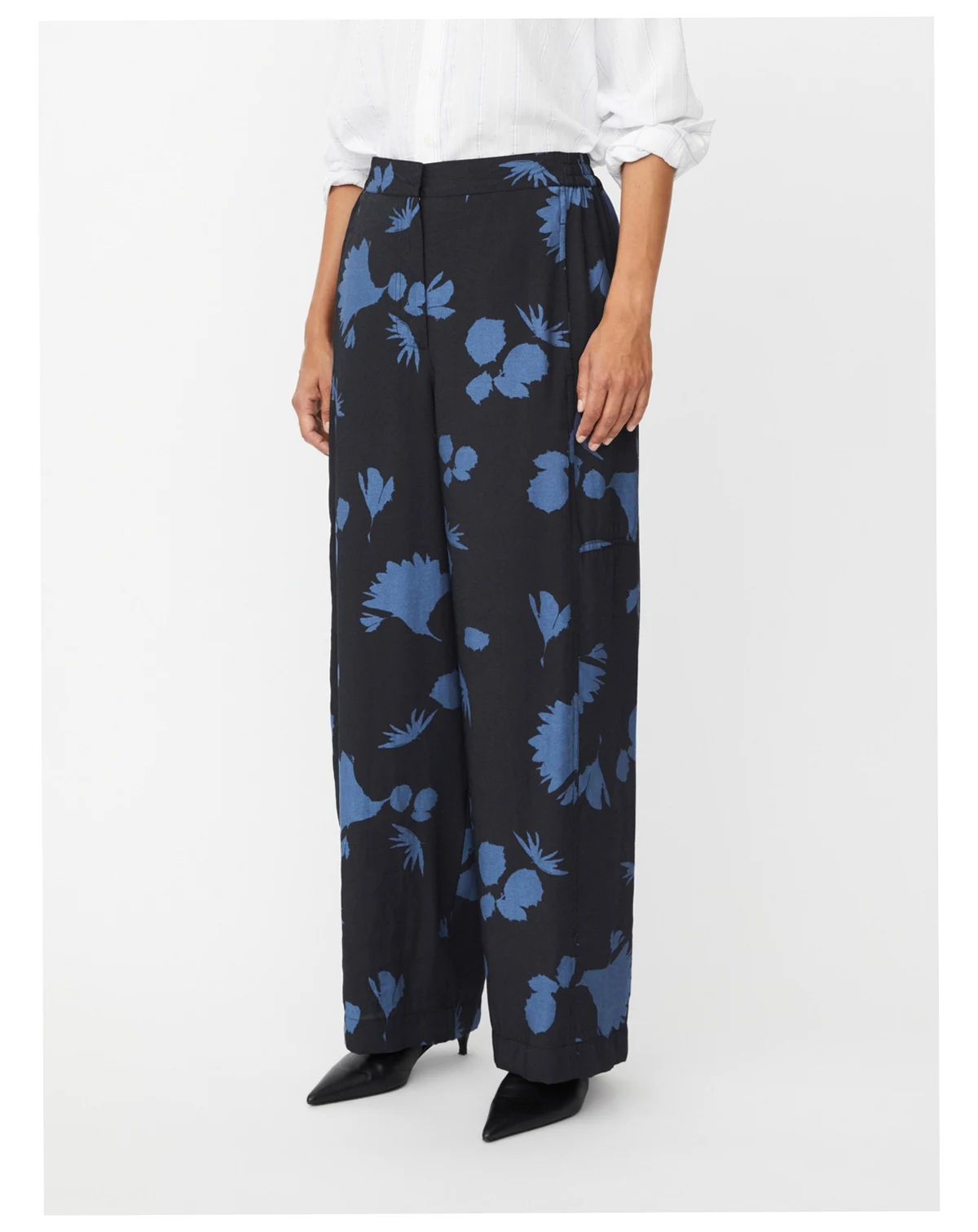 Women's Parwanas Wide Fit Printed Pants
