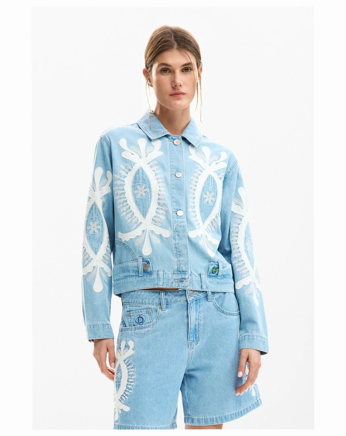 Women's Denim jacket with embroidery