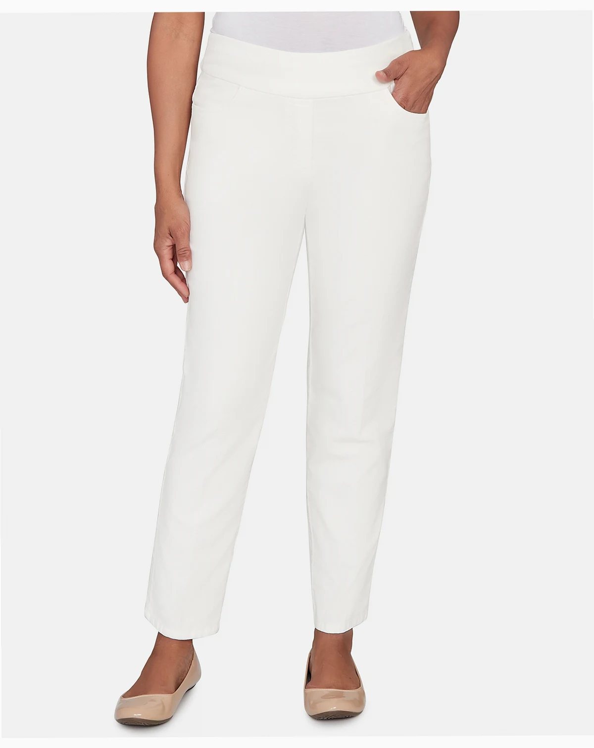 Petite Vienna Allure Fit Flat Front Corduroy Short Length Pants
