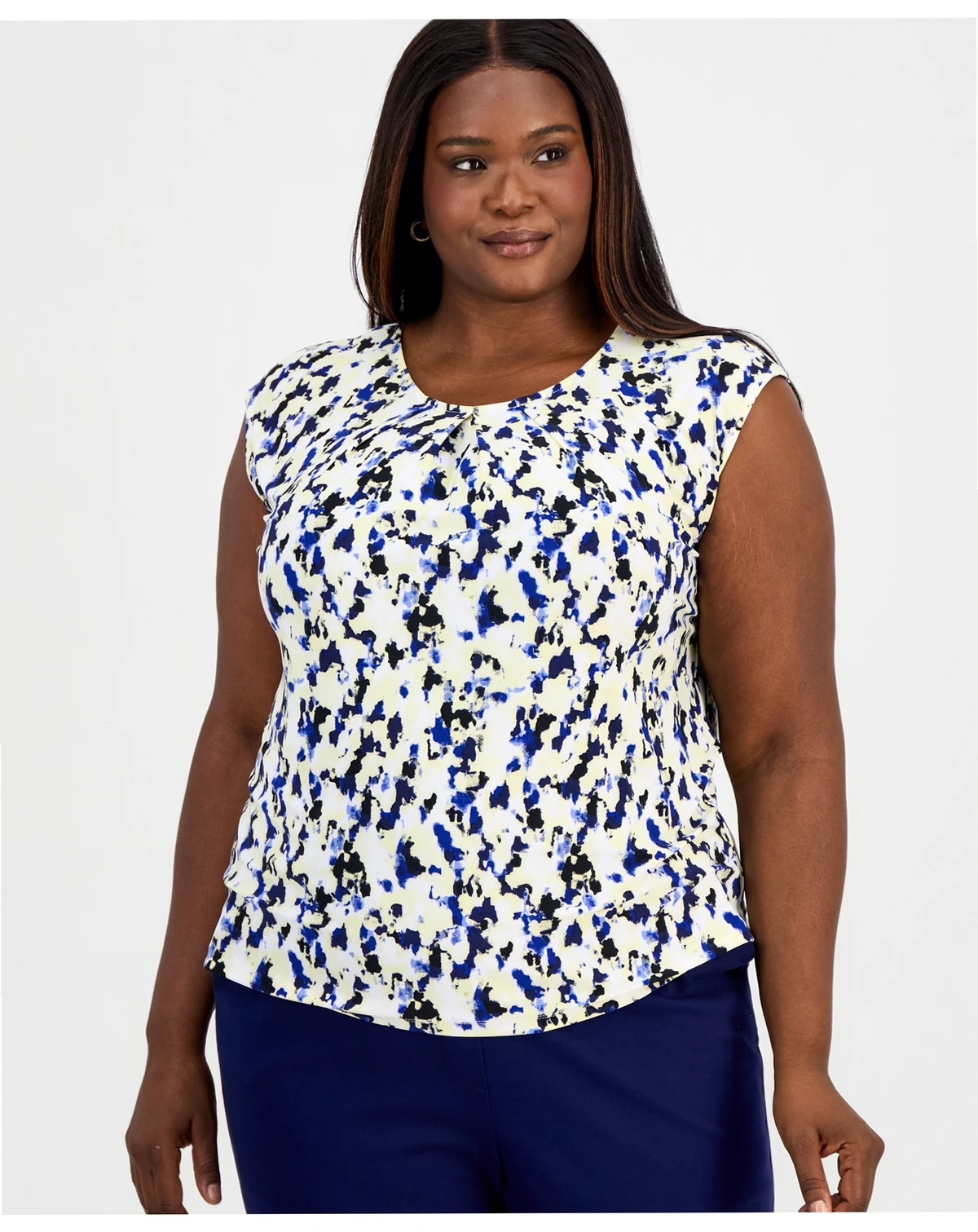 Plus Size Printed Extended-Shoulder Sleeveless Top
