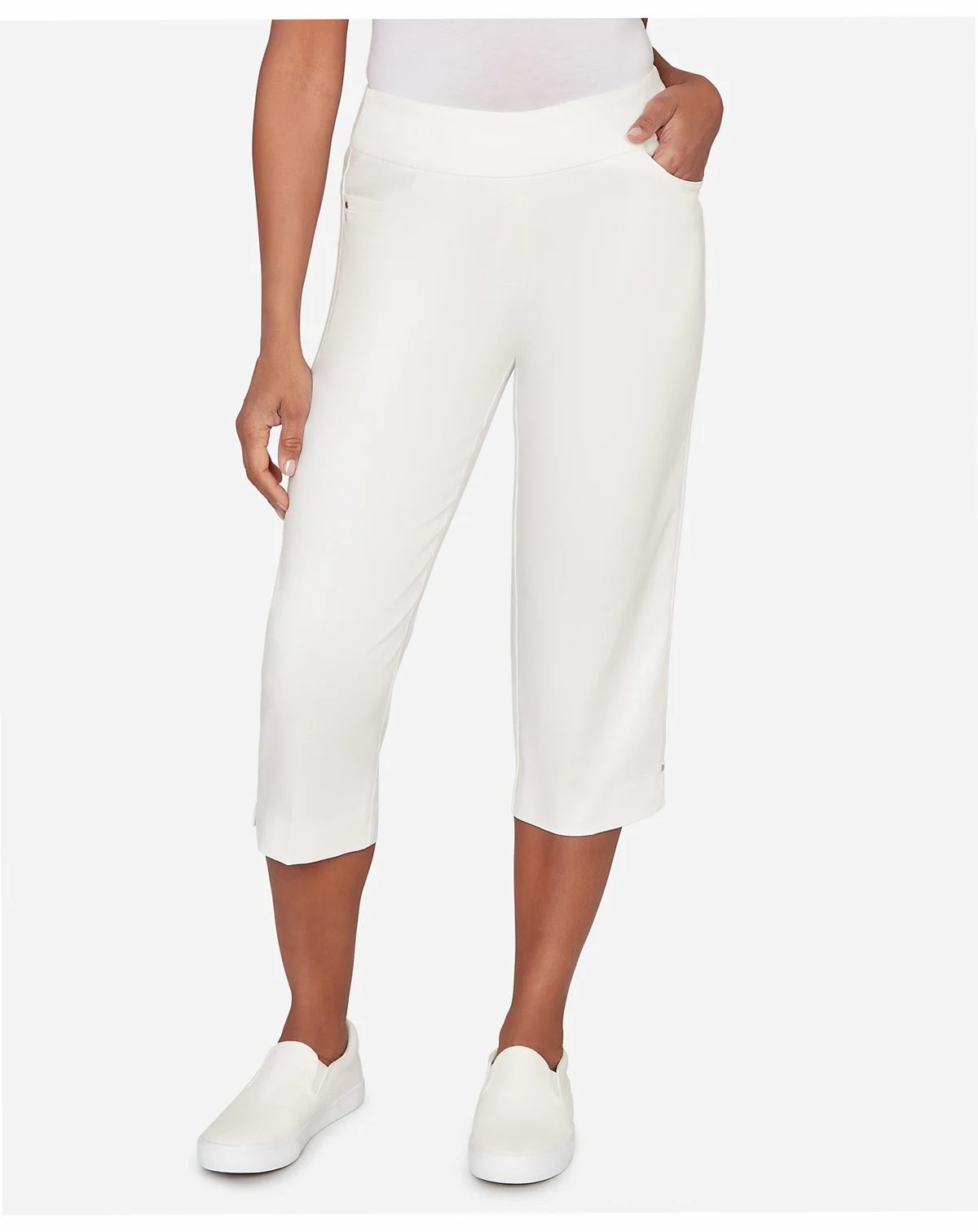 Women's Resort Living Smooth Waist Easy Pull- On Capri Pants