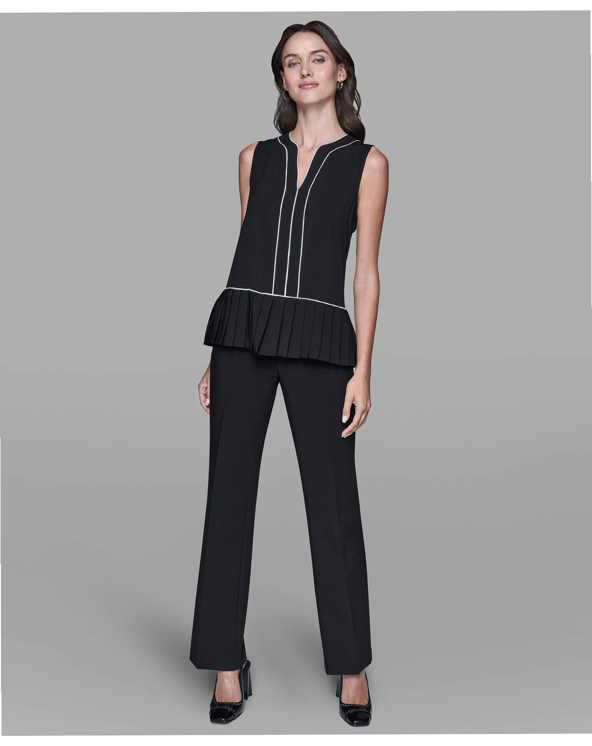 Women's Pleated Detail Sleeveless Top