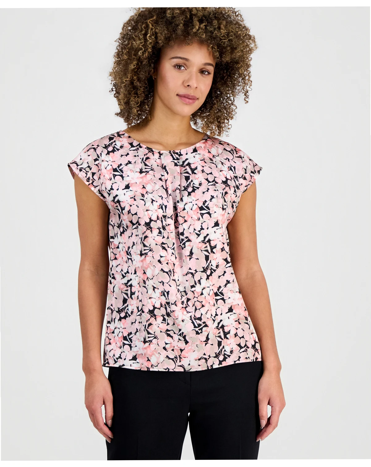 Women's Printed Pleat-Neck Blouse