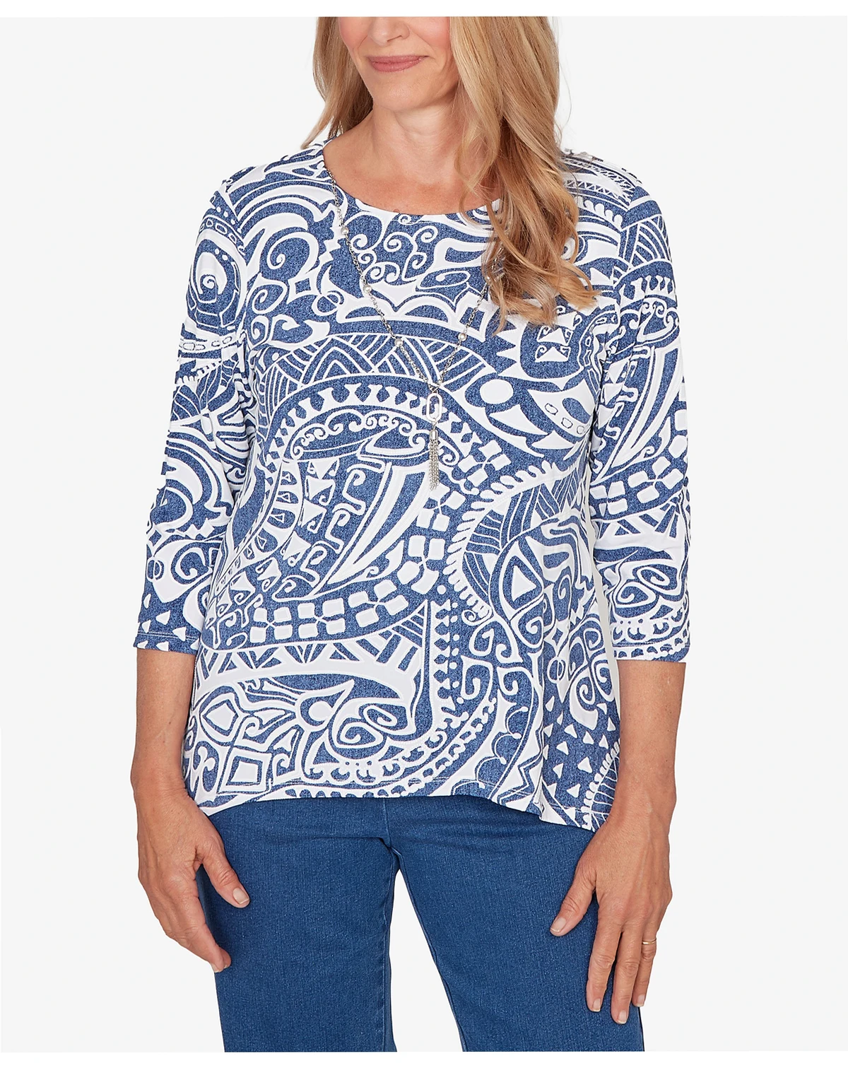 Women's Classic Paisley Swirl SharkBite Hem Top with Necklace