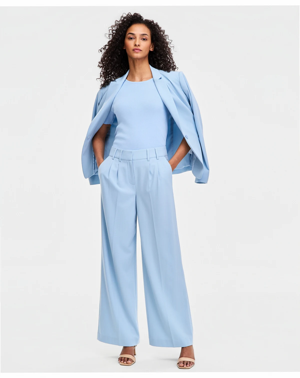 Women's Pleat-Front Wide-Leg Pants