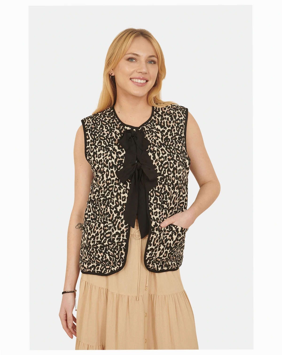 Women's Sleeveless Bow-Tie Leopard Waistcoat