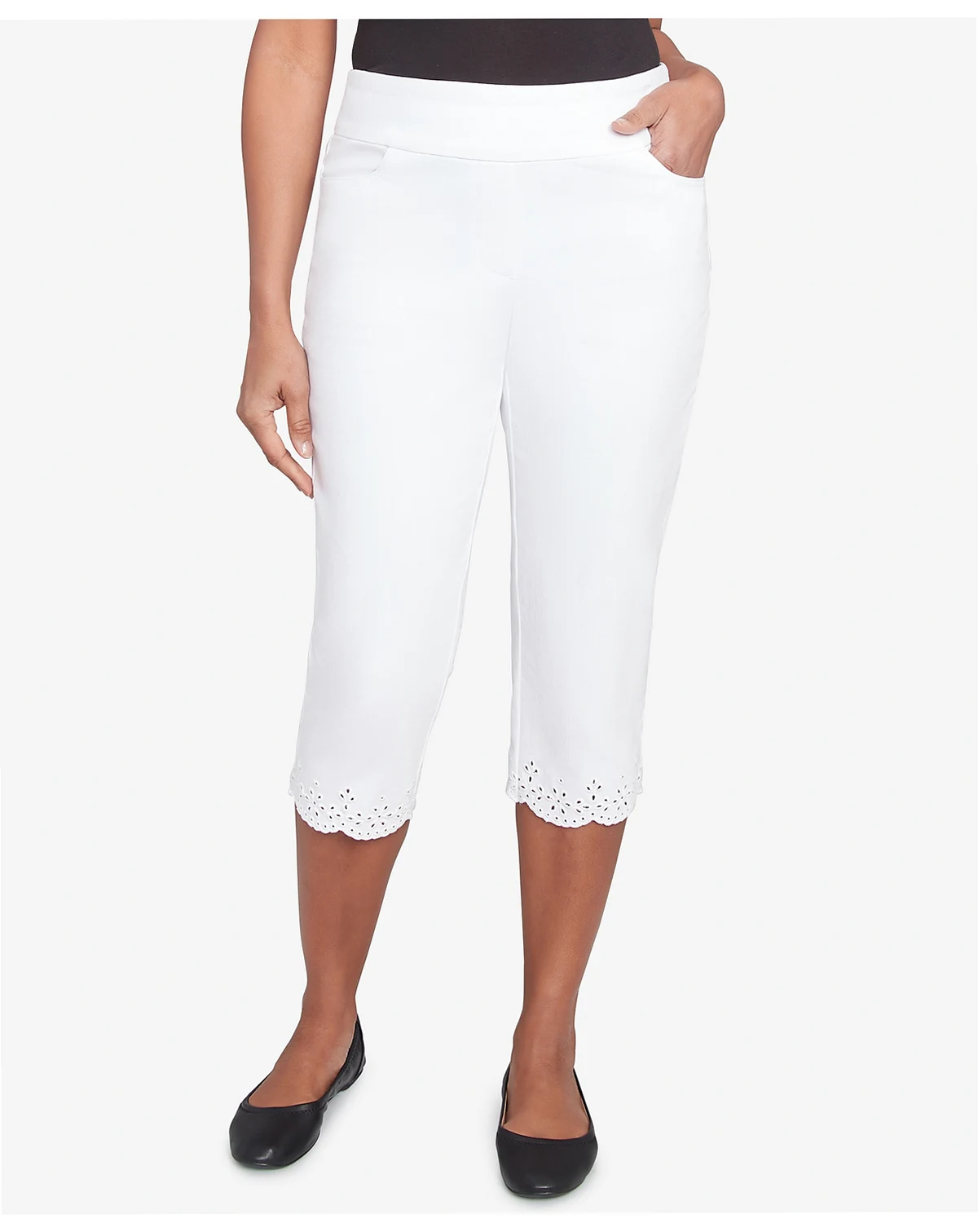 Women's Crystal Springs Eyelet Cuff Capri Pants