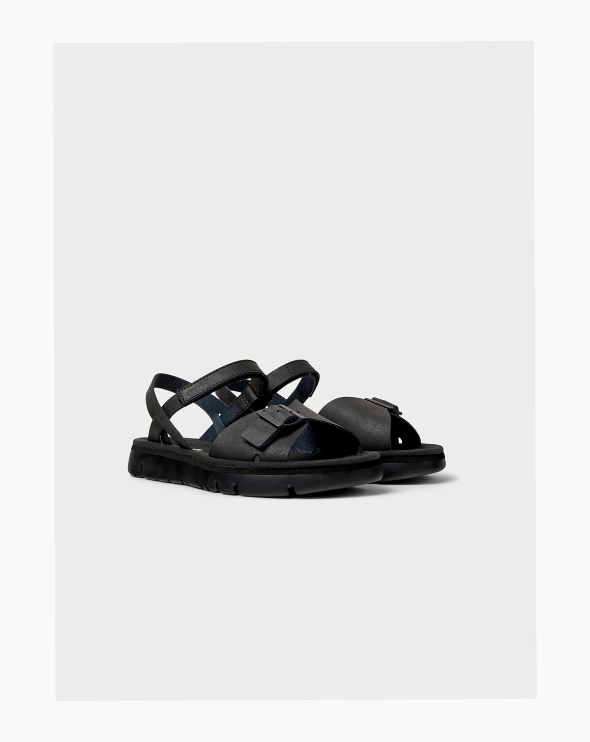 Oruga Leather Sandals
