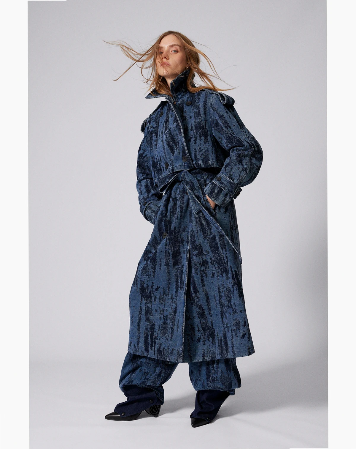 Women's Degraded denim trench coat