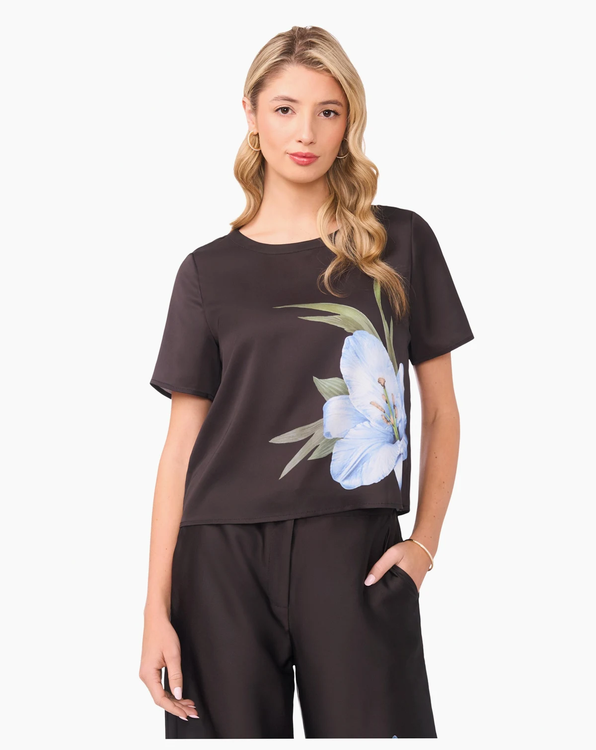 Women's Short-Sleeve Crew Neck Blouse