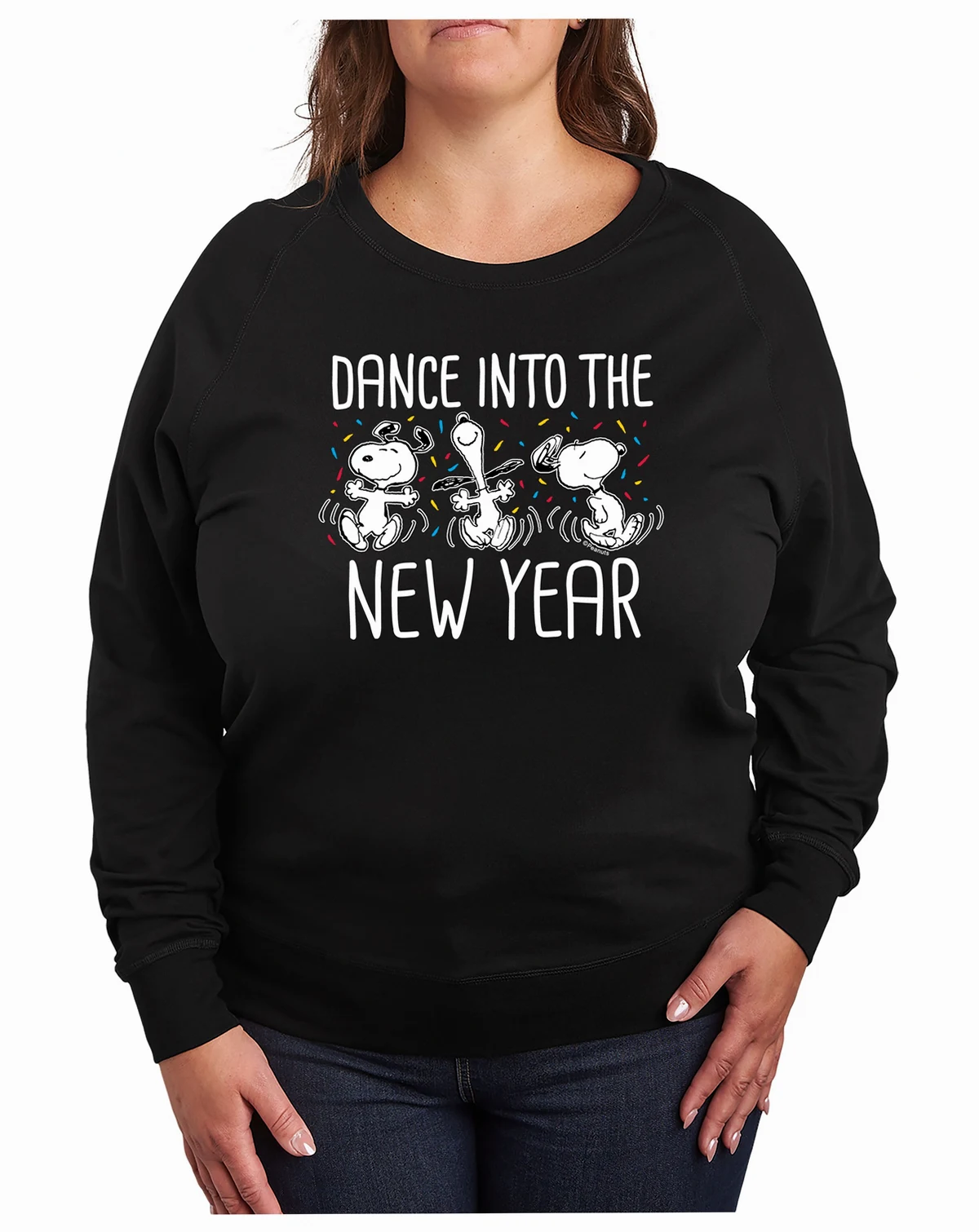 Plus Size Peanuts New Year Graphic Pullover Top