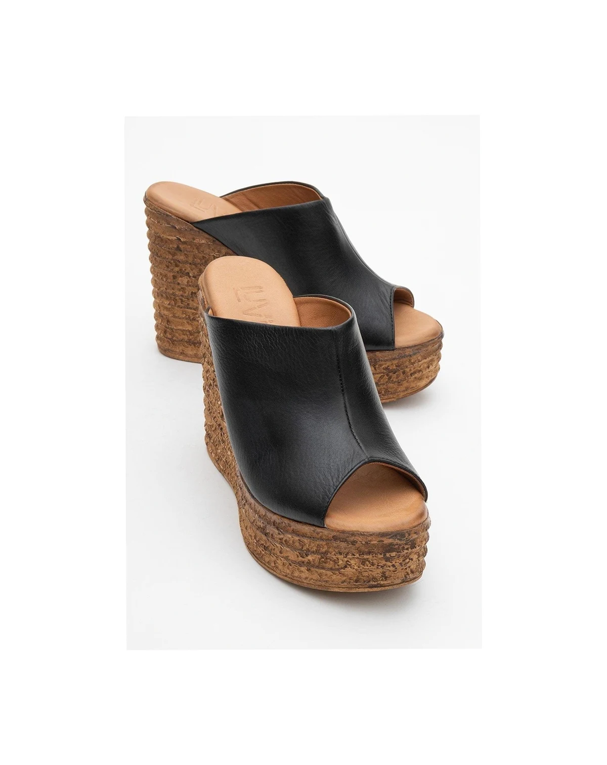 Nelly Leather Platform Sandal (Women)