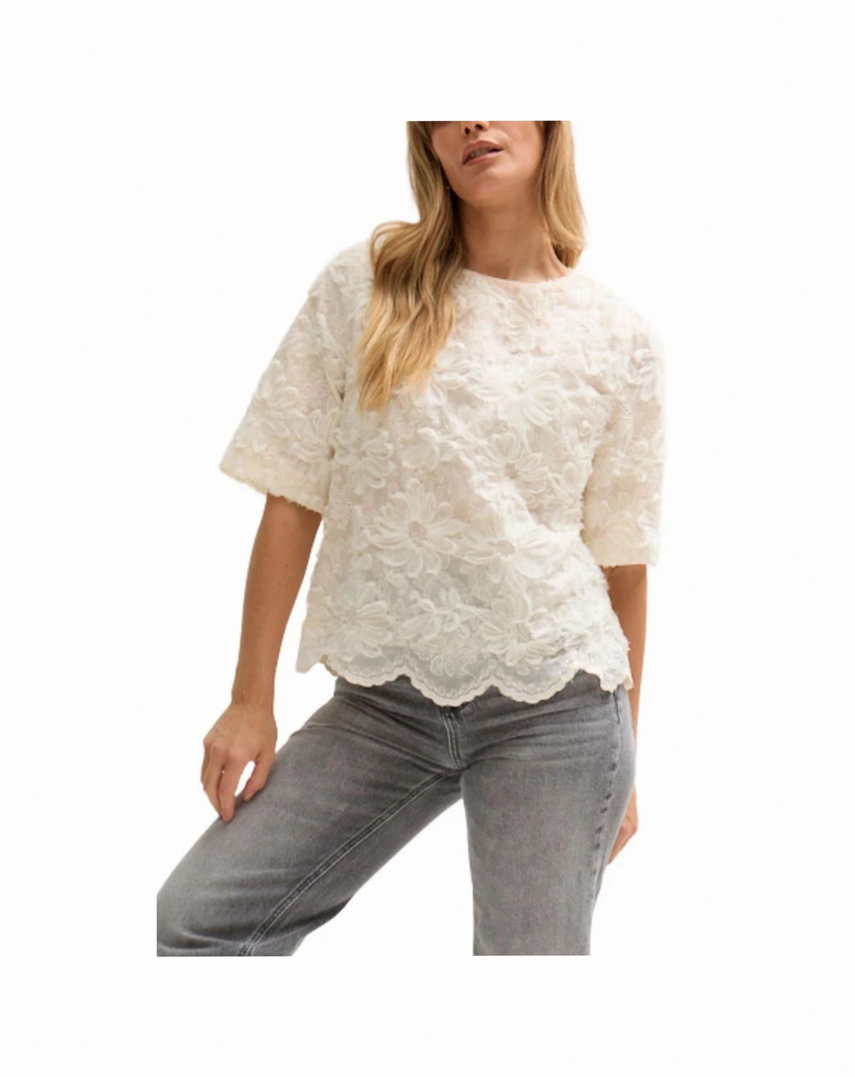 Women's Lotus Ribbon Work Scallop Hem Top