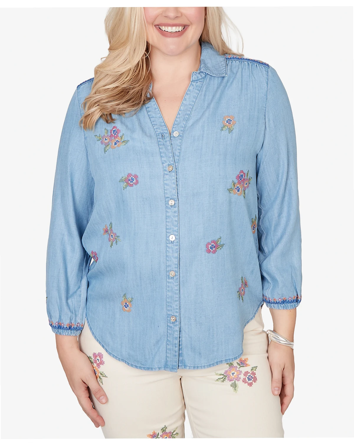 Plus Size Beachcomber Floral Embroidered Button-Front Closure Top