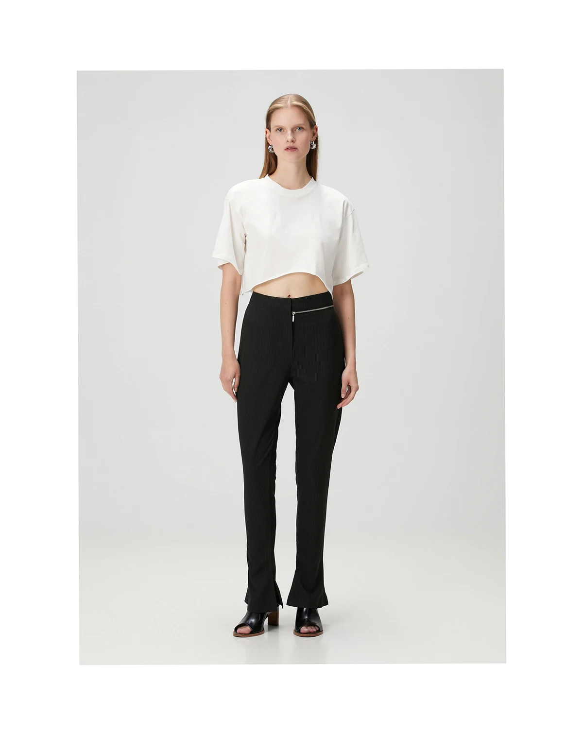 Women's Zip Detail Skinny Flare Pant