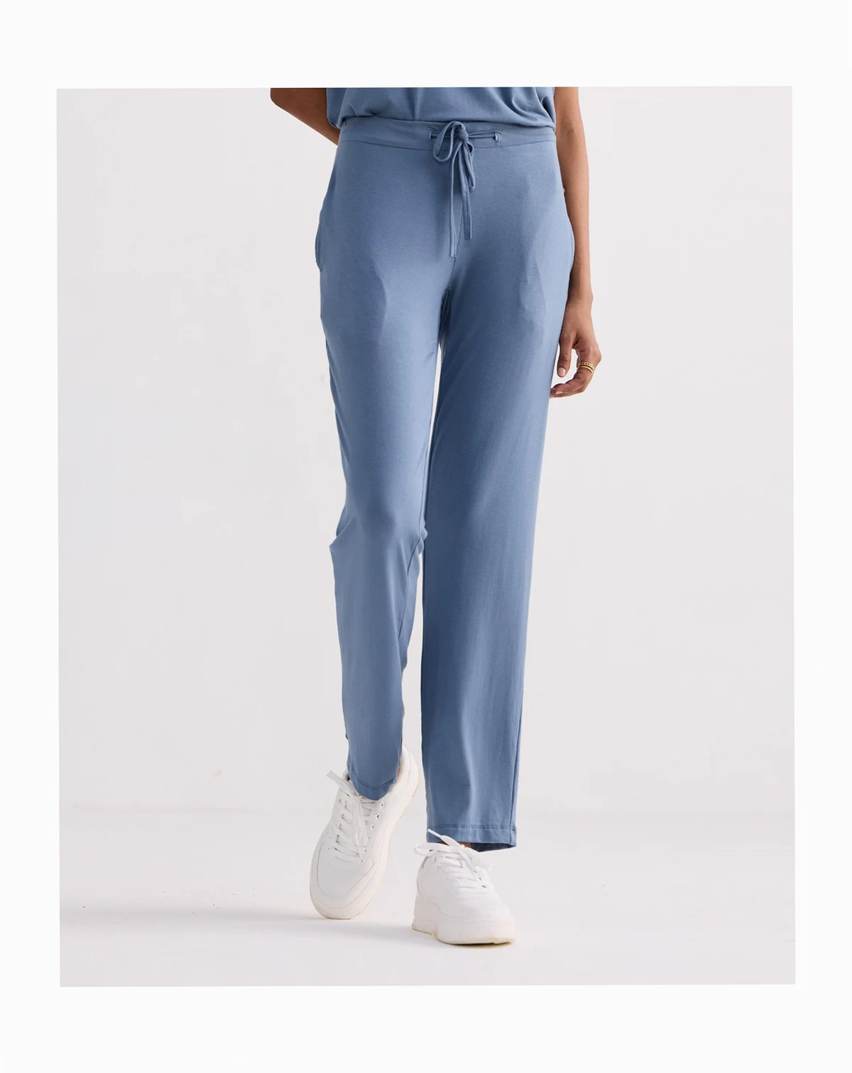 Women's Wide Leg Pant in Blue