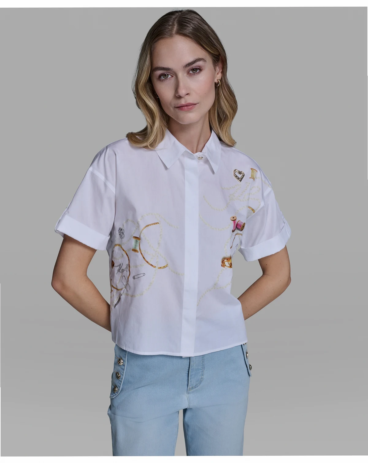 Women's Short-Sleeve Sewing Theme Top