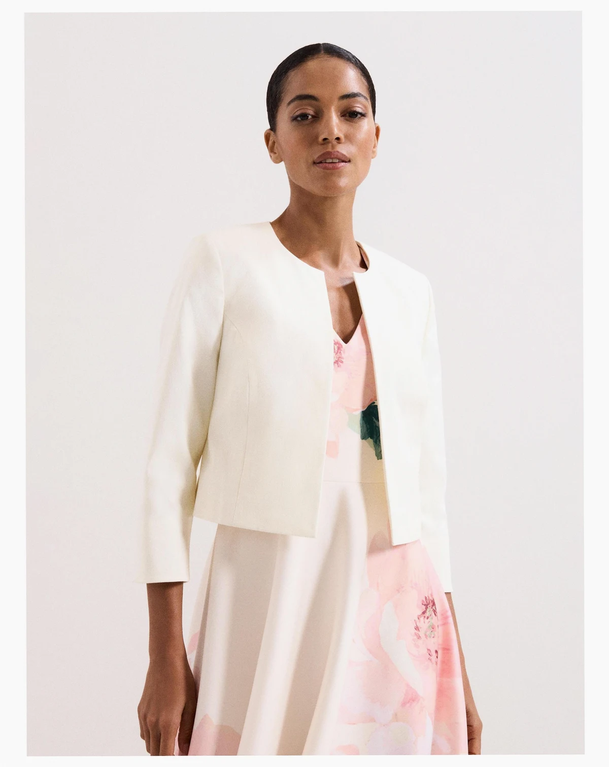 Women's Tailored Cropped Round Neck Jacket