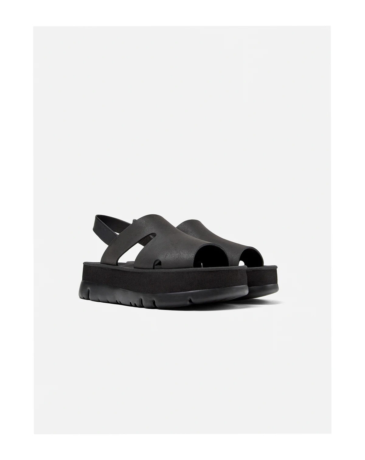 Oruga Up Leather Sandals