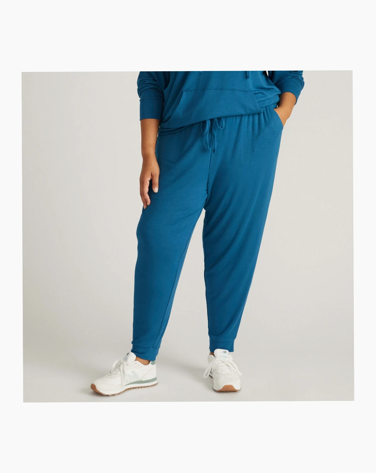 Plus Size Signature Jogger Pants