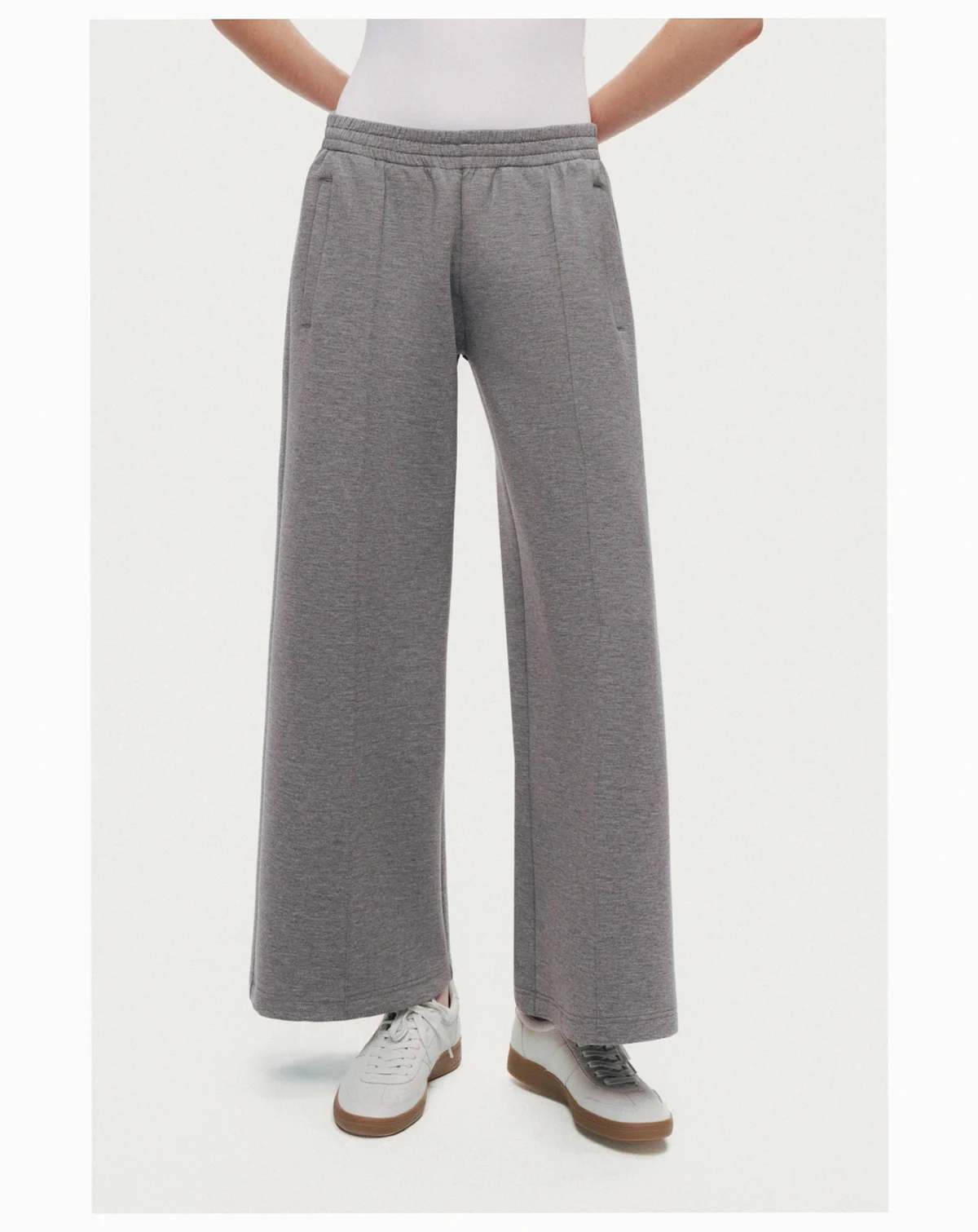 Women's Relaxed Wide-Leg Track Pants