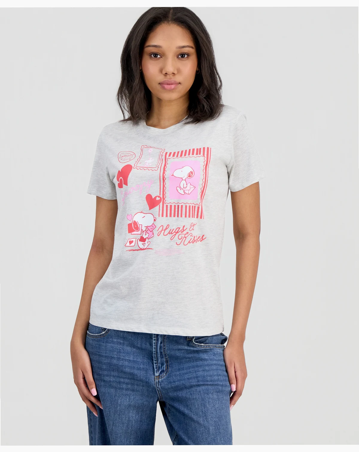 Juniors' Snoopy Valentine's Day T-Shirt