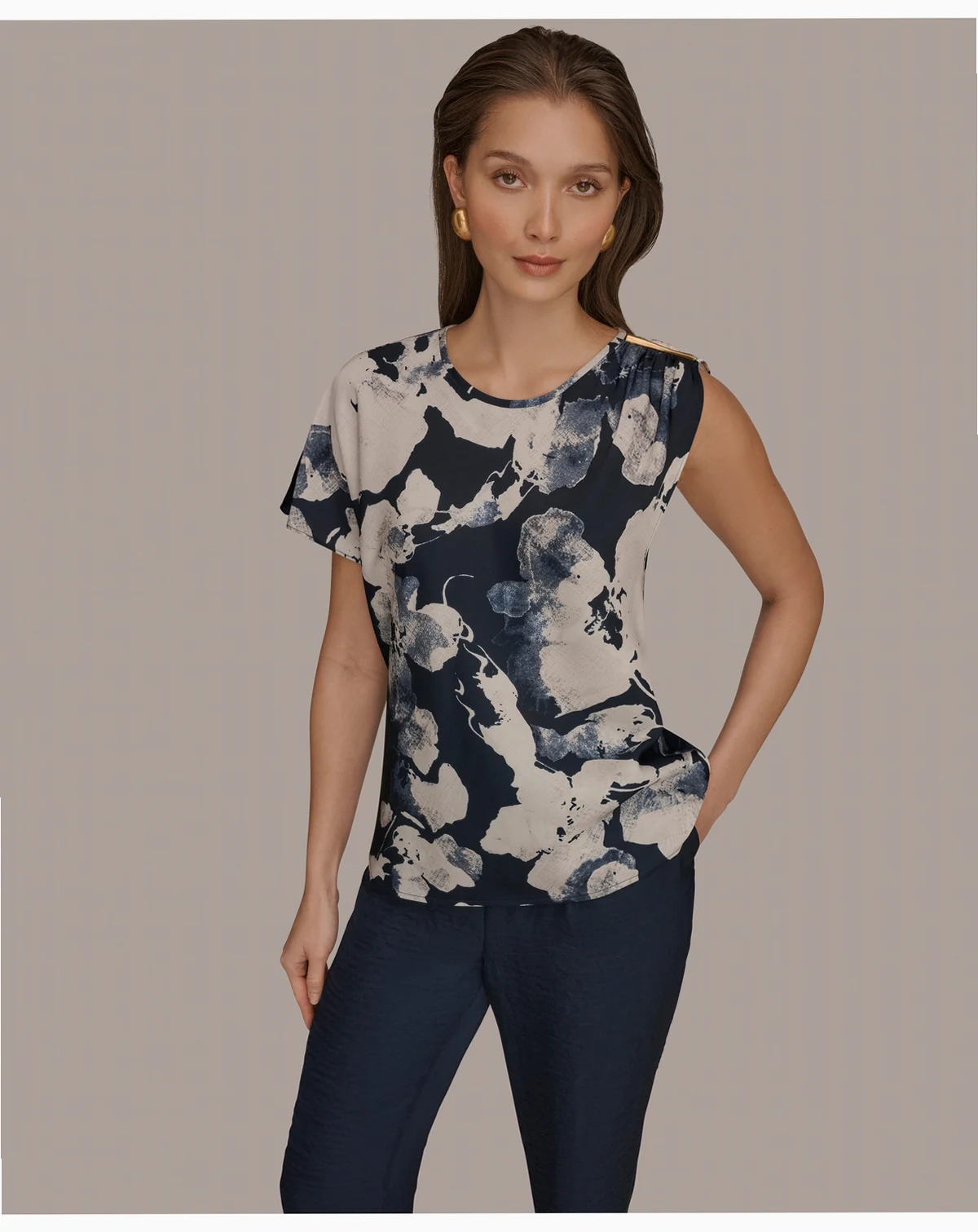 Women's Printed Scoop Neck Top