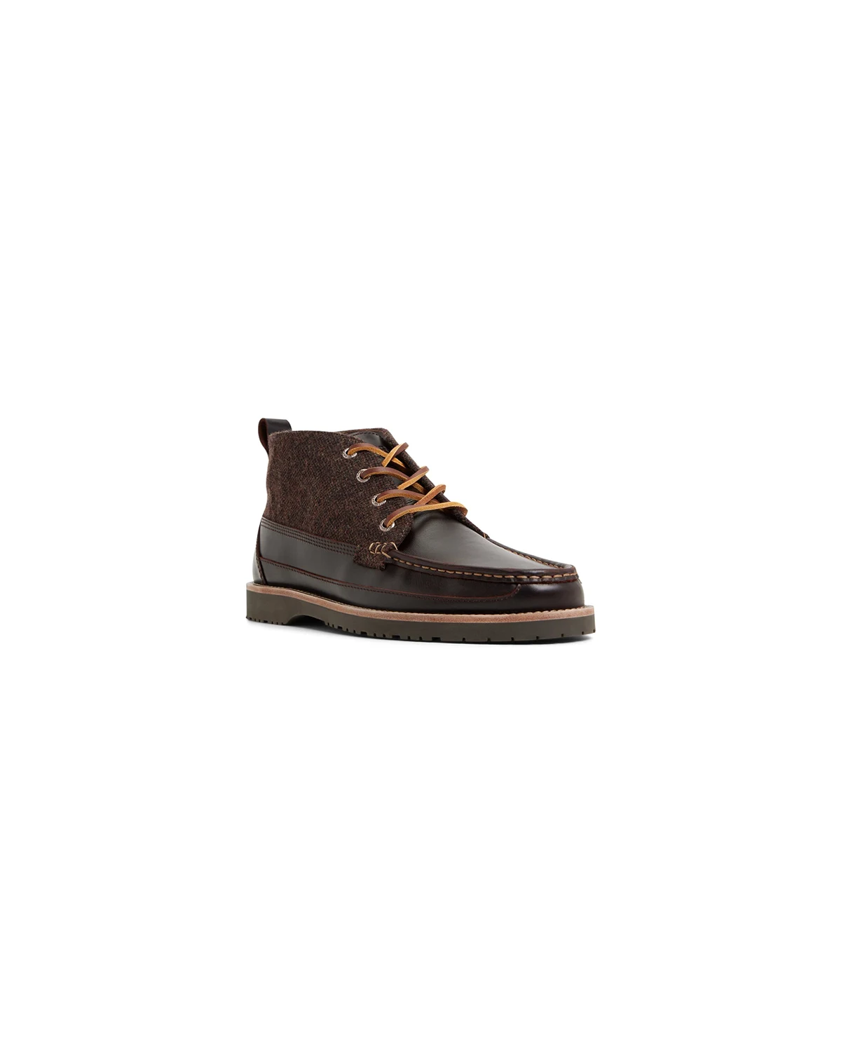 Men's Mini Lug Chukka Round-Toe Boots