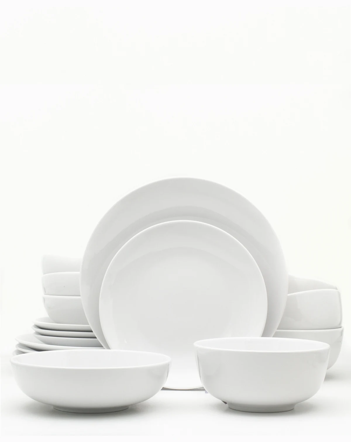 Essential 16 Pc. Dinnerware Set, Service for 4