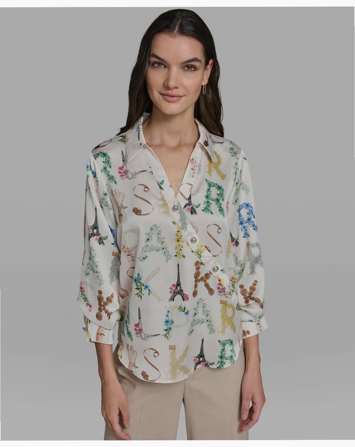 Women's V-Neck Allover Print 3/4-Sleeve Top