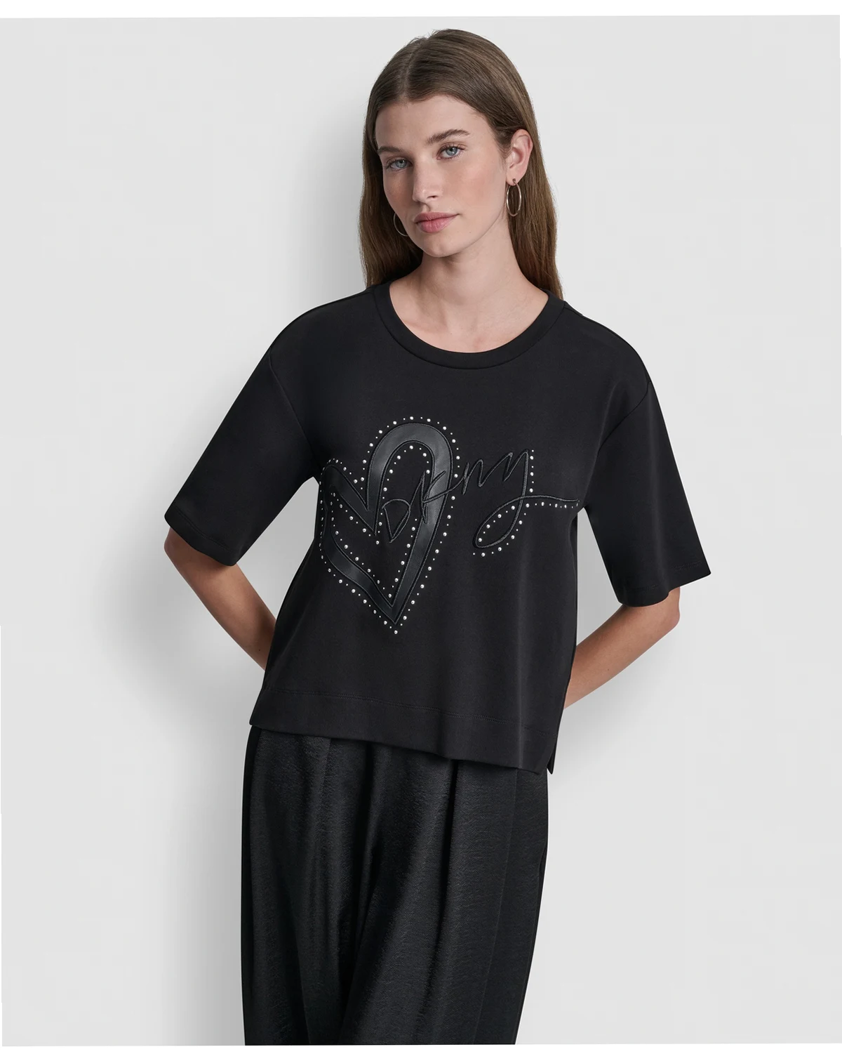 Women's Short-Sleeve Heart Script Logo Crew Neck Shirt